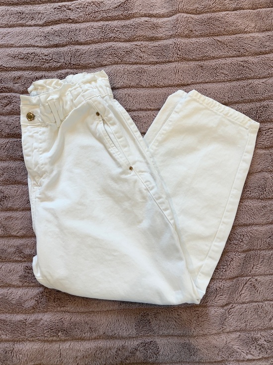 Zara Denim - Zara White High-Waist Paperbag Jeans SIZE US 8
